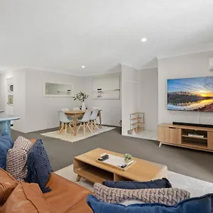 Oceanside Cove Aparthotel